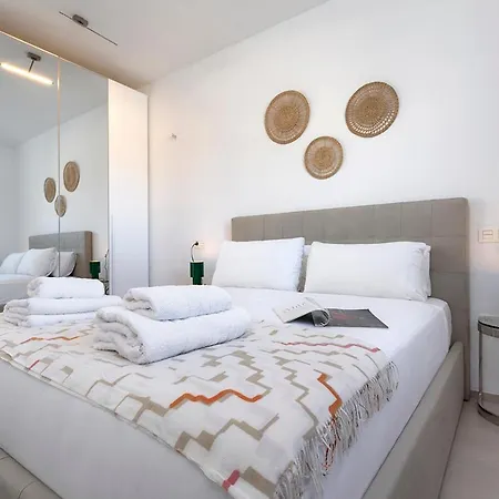 Puerto Banus Bliss By Rent Me * 마르베야